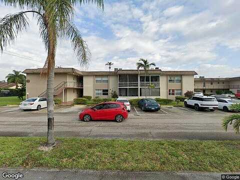 Davis, PALM SPRINGS, FL 33461