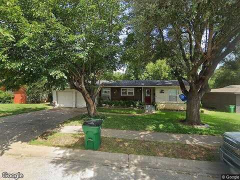 Monette, HALTOM CITY, TX 76117