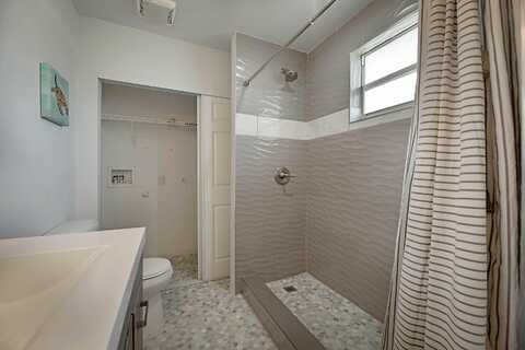 E, Lake Worth, FL 33460