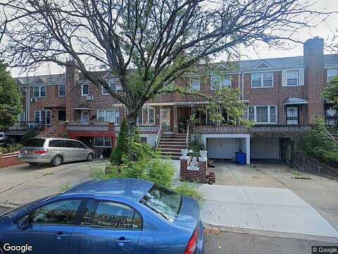 64Th, WOODSIDE, NY 11377