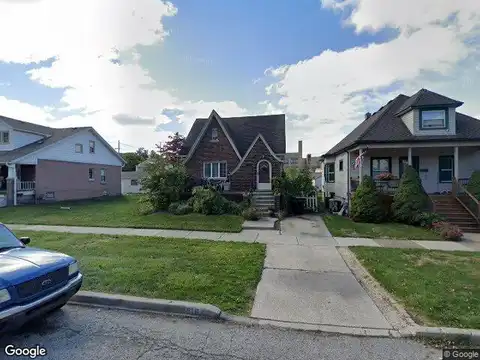 Maple, WYANDOTTE, MI 48192