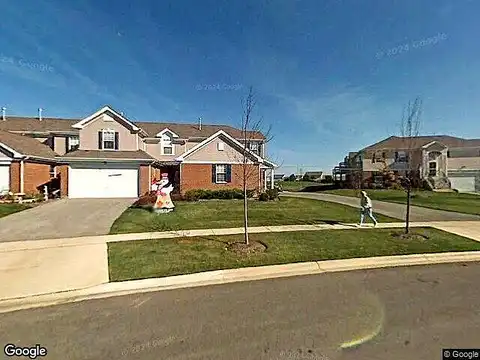 Legend, MCHENRY, IL 60050