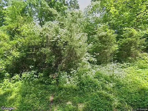 E Fork Drive, Clarksville, TN 37042