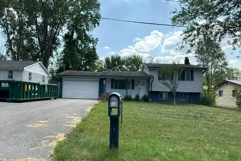 Merry Way, BLOOMINGTON, IN 47404