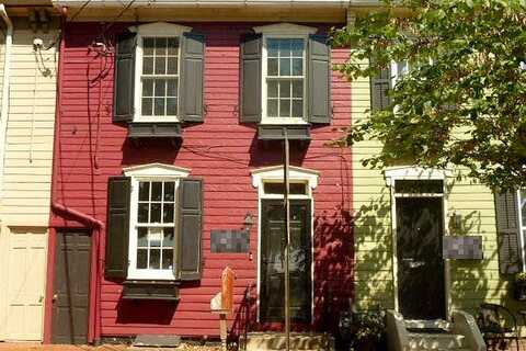 Front, HARRISBURG, PA 17104