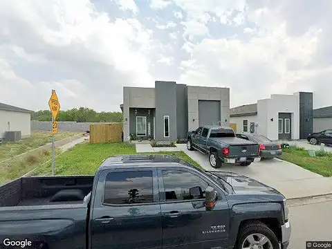 Adenia, LAREDO, TX 78043