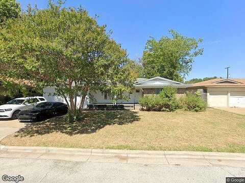 Victoria, NORTH RICHLAND HILLS, TX 76180