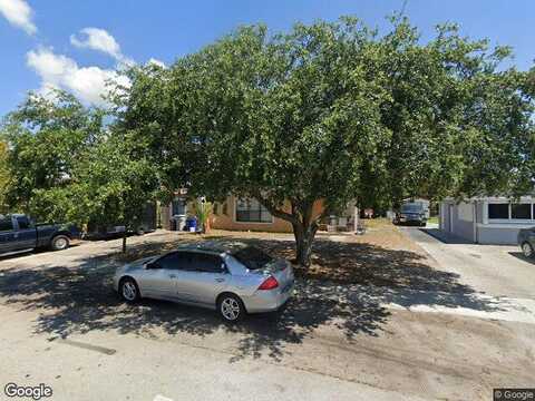 17Th, POMPANO BEACH, FL 33060