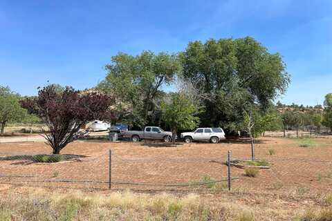Smithsonian, APPLE VALLEY, UT 84737