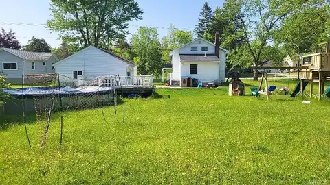 Heinrich, HAMBURG, NY 14075