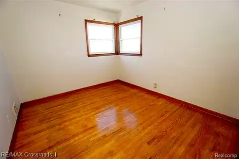London, LINCOLN PARK, MI 48146