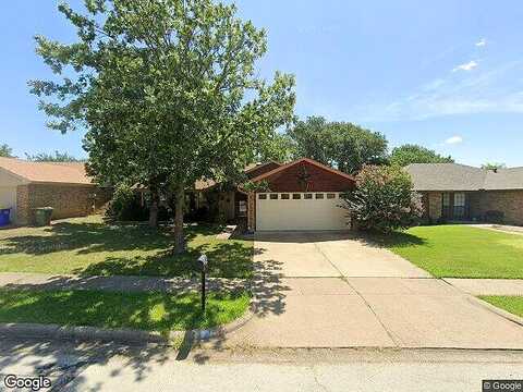 Meadowbrook Dr, WATAUGA, TX 76148