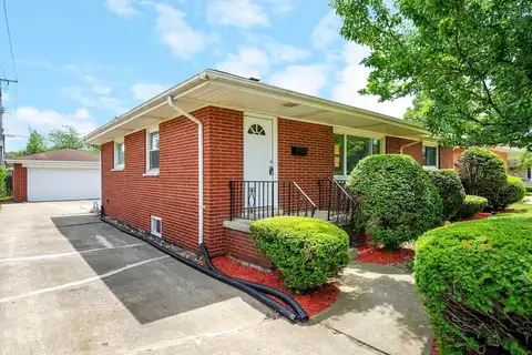 Cottage Grove, HIGHLAND, IN 46322