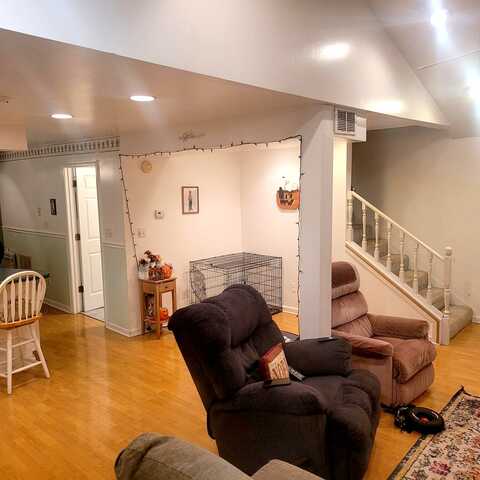 141St, CEDAR LAKE, IN 46303