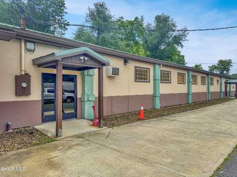 165 Main Street, Cassandra, PA 15925