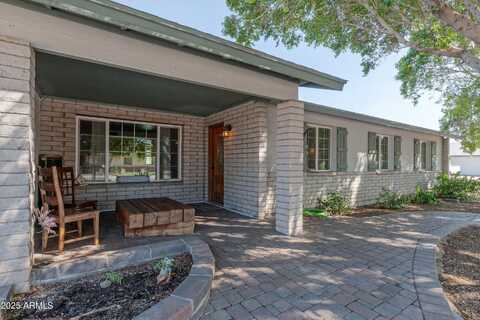 1942 W KRISTAL Way, Phoenix, AZ 85027