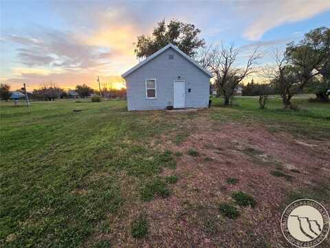 217 N 2nd Street, Plevna, MT 59344