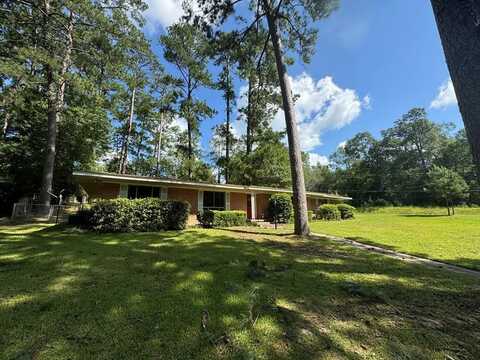 705 Willow Dr., Jasper, TX 75951