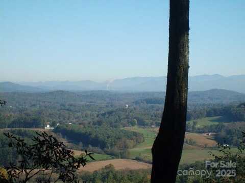 Luxury Lake unit: 5A/6A/7A, Etowah, NC 28739