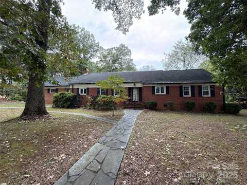 108 Pinehurst Lane, Newton, NC 28658