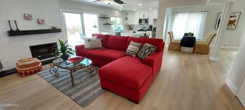 3327 Rainbow Creek Circle, Thousand Oaks, CA 91360