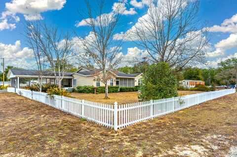 52 Tulip Avenue, DeFuniak Springs, FL 32433