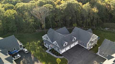 8 Hickory Hill Way, Beverly, MA 01915