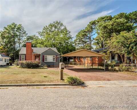 111 E McNeill Drive, Red Springs, NC 28377