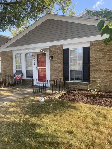 5022 Woodmark Drive, Fort Wayne, IN 46815