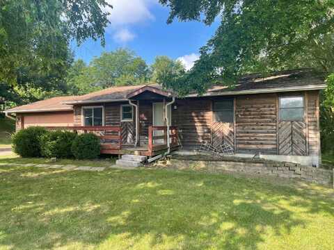 722 N Stacy Lane, Valparaiso, IN 46385