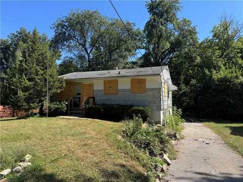 7101 Willow Avenue, Raytown, MO 64133