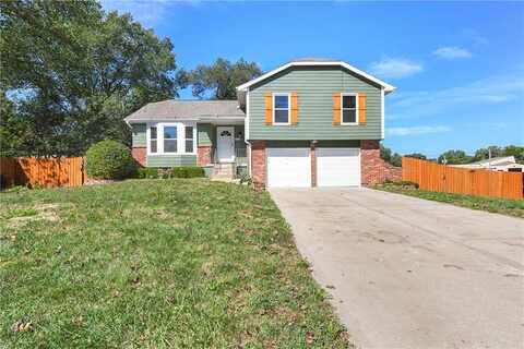 1618 SE Brome Circle, Lees Summit, MO 64063