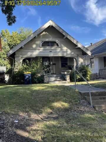 3919 BENTON Boulevard, Kansas City, MO 64130