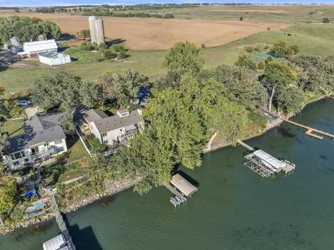 15667 250th Avenue, Spirit Lake, IA 51360