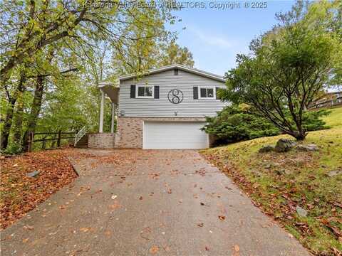 6 Poplar Drive, Vienna, WV 26105
