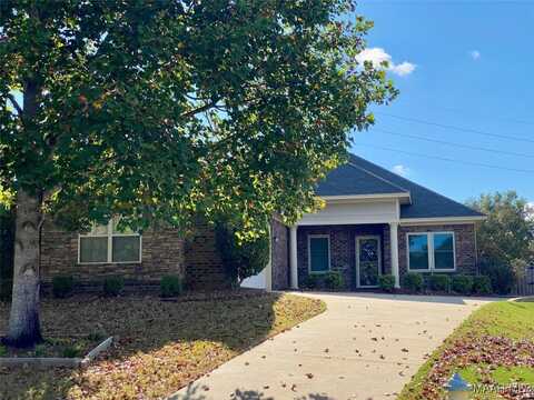 704 BRIARCLIFF Place, Prattville, AL 36066