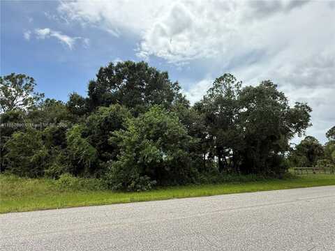 390 HUNTING CLUB AVE, Clewiston, FL 33440