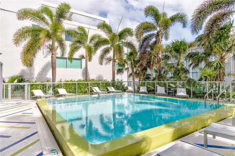 1700 Meridian Ave, Miami Beach, FL 33139