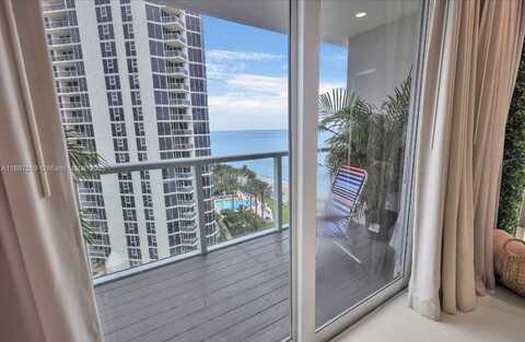 19201 Collins Ave, Sunny Isles Beach, FL 33160