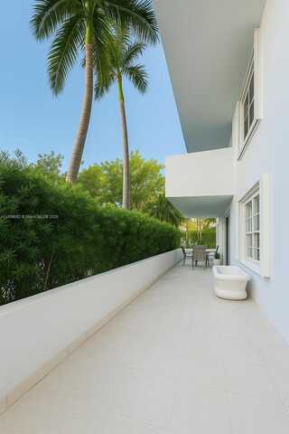 199 Ocean Lane Dr, Key Biscayne, FL 33149