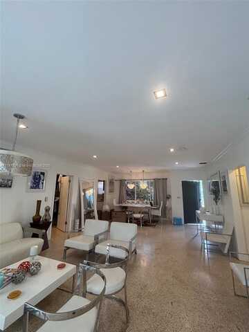 1830 NW 187th Ter, Miami Gardens, FL 33056
