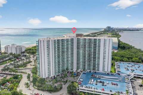 100 Bayview Dr, Sunny Isles Beach, FL 33160