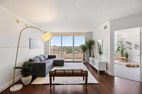 3232 SW 22nd Ter, Miami, FL 33145