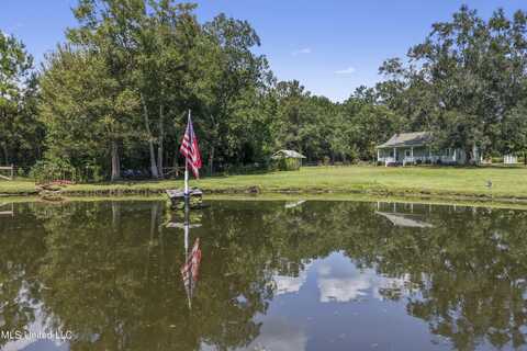 16081 Bill Bond Road, Saucier, MS 39574