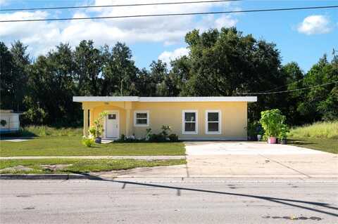 708 E BROADWAY STREET, FORT MEADE, FL 33841
