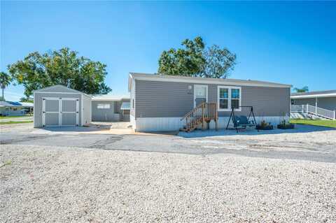 1 BEAVERKILL DRIVE, LAKE WALES, FL 33898