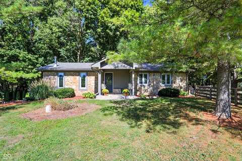15030 Little Eagle Creek Avenue, Zionsville, IN 46077