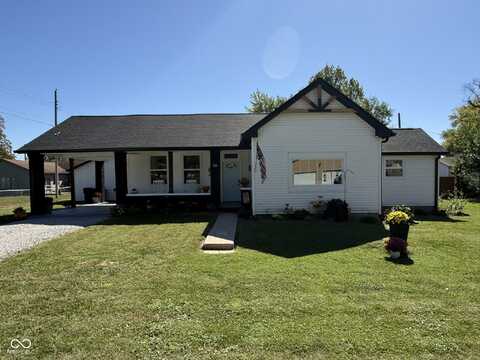 105 W Jackson Street, Fairland, IN 46126