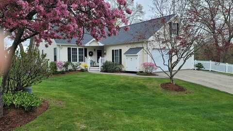 21 William Onthank Ln, Southborough, MA 01772