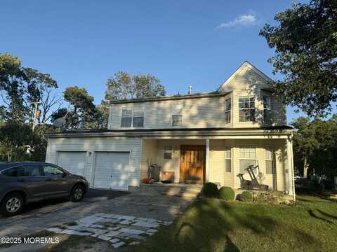 587 Coolidge Avenue, Toms River, NJ 08753